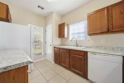 672 Stonebridge Loop, Lithonia, GA 30058 - Photo 16