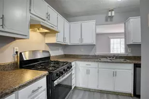 5950 Batson Ct, Atlanta, GA 30349 - Photo 12