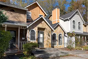 840 Brandy Oaks Ln, Stone Mountain, GA 30088 - Photo 2