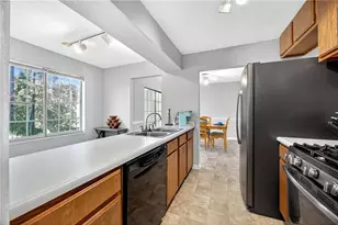 840 Brandy Oaks Ln, Stone Mountain, GA 30088 - Photo 16