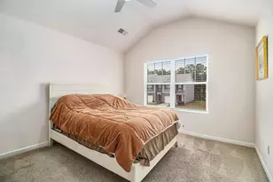 5642 Union Pointe Dr, Union City, GA 30291 - Photo 4