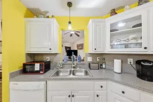 1157 Forest Glen, Jonesboro, GA 30238 - Photo 10