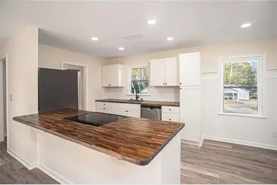 265 Bruce Street, Loganville, GA 30052 - Photo 8