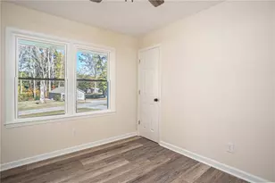 265 Bruce St, Loganville, GA 30052 - Photo 18