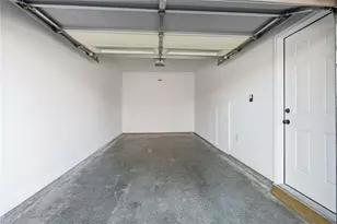 2826 Fox Wood Ln, Gainesville, GA 30504 - Photo 4