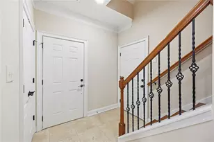 2826 Fox Wood Ln, Gainesville, GA 30504 - Photo 6