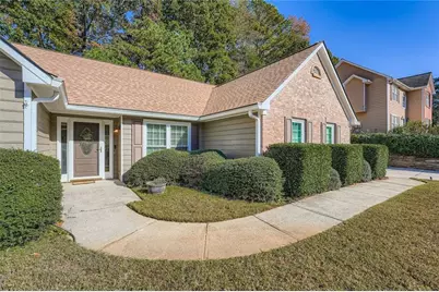 2895 Dogwood Creek Parkway, Duluth, GA 30096 - Photo 2