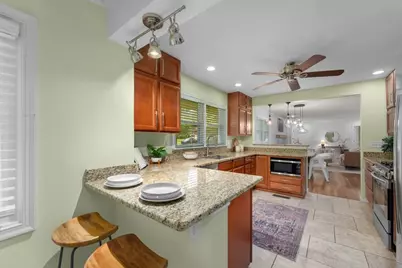 1865 Briarlake Circle, Decatur, GA 30033 - Photo 4