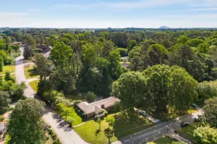 1865 Briarlake Cir, Decatur, GA 30033 - Photo 32