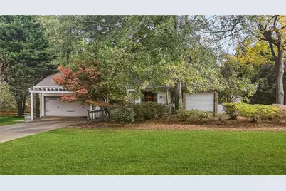 355 Heritage Lane, Alpharetta, GA 30009 - Photo 2