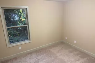 1021 Channel Dr, Lawrenceville, GA 30046 - Photo 6