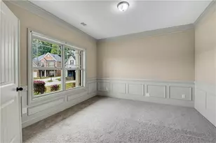 1021 Channel Dr, Lawrenceville, GA 30046 - Photo 4