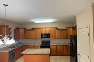 1021 Channel Dr, Lawrenceville, GA 30046 - Photo 14