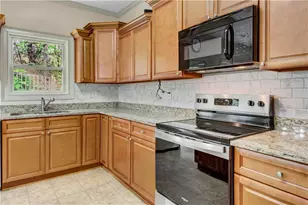 1021 Channel Dr, Lawrenceville, GA 30046 - Photo 12