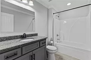 345 W Moreno St, Buford, GA 30518 - Photo 20