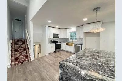 2045 Pine Oak Drive SW, Atlanta, GA 30310 - Photo 10