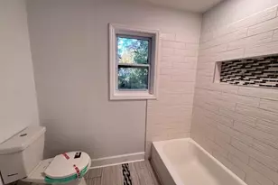 2045 Pine Oak Dr SW, Atlanta, GA 30310 - Photo 12