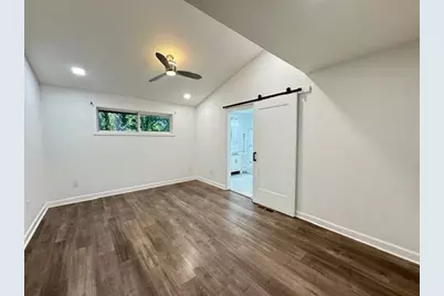 2045 Pine Oak Drive SW, Atlanta, GA 30310 - Photo 16