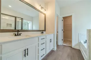 257 Pinewood Dr, Covington, GA 30014 - Photo 14