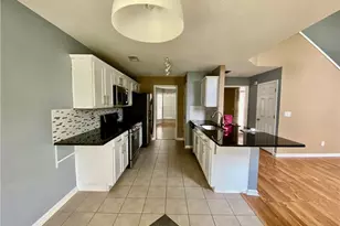 9020 Friarbridge Dr, Suwanee, GA 30024 - Photo 8