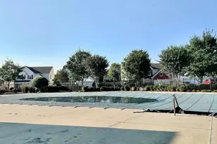 9020 Friarbridge Dr, Suwanee, GA 30024 - Photo 46