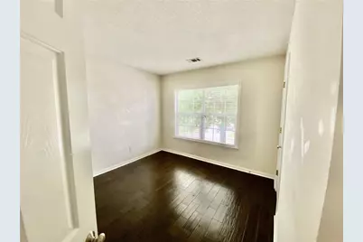 9020 Friarbridge Drive, Suwanee, GA 30024 - Photo 38