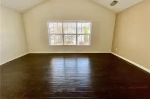 9020 Friarbridge Dr, Suwanee, GA 30024 - Photo 26