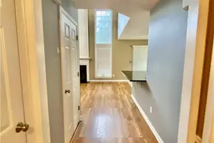 9020 Friarbridge Dr, Suwanee, GA 30024 - Photo 4