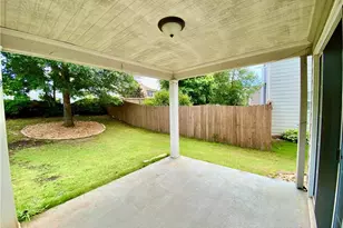 9020 Friarbridge Dr, Suwanee, GA 30024 - Photo 44