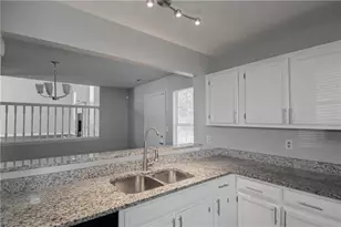 721 Village Overlook, McDonough, GA 30253 - Photo 10