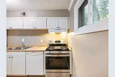 115 Biscayne Drive NW #C3, Atlanta, GA 30309 - Photo 14