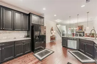 7875 Pierpoint Ln, Alpharetta, GA 30005 - Photo 4