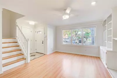 879 Lenox Oaks Circle NE, Atlanta, GA 30324 - Photo 4