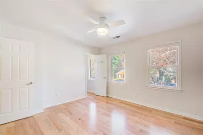 879 Lenox Oaks Circle NE, Atlanta, GA 30324 - Photo 14