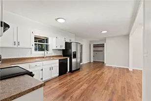 572 Dover St, Marietta, GA 30066 - Photo 6