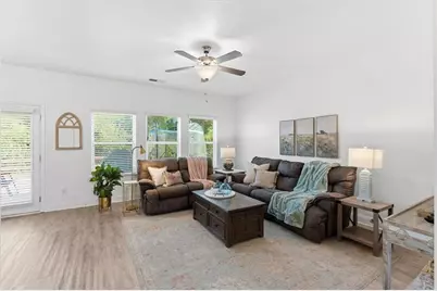 176 Village Way SW, Calhoun, GA 30701 - Photo 10