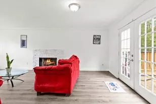 5928 S Deshon Ct, Lithonia, GA 30058 - Photo 10