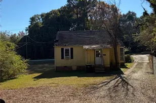 76 Fayetteville Rd, Fairburn, GA 30213 - Photo 6