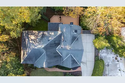 15 Vickwood Court NE, Marietta, GA 30068 - Photo 76