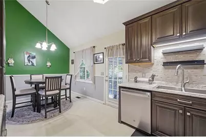 29 Camelot Drive, Cartersville, GA 30121 - Photo 18