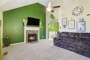 29 Camelot Dr, Cartersville, GA 30121 - Photo 4