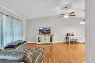 393 Cedar Trce SW, Marietta, GA 30008 - Photo 4