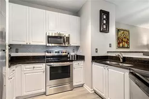 10 Perimeter Summit Blvd NE, Atlanta, GA 30319 - Photo 18