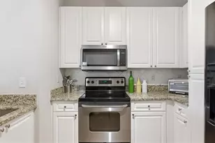 10 Perimeter Summit Blvd NE, Atlanta, GA 30319 - Photo 10