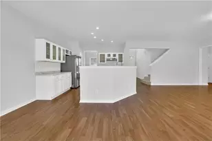 2493 Walnut Tree Ln, Buford, GA 30519 - Photo 2