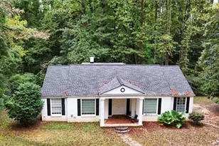 3612 N Stratford Rd NE, Atlanta, GA 30342 - Photo 1