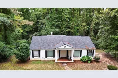 3612 N Stratford Road NE, Atlanta, GA 30342 - Photo 2