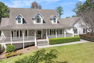 3608 Sunflower Dr, Buford, GA 30519 - Photo 2