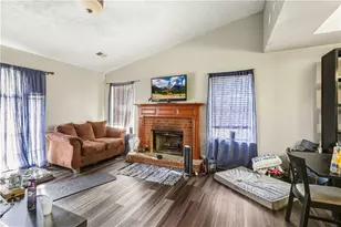 6305 Emerald Pointe Cir, Atlanta, GA 30349 - Photo 4