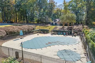 1205 Highland Bluff Dr S E, Atlanta, GA 30339 - Photo 32